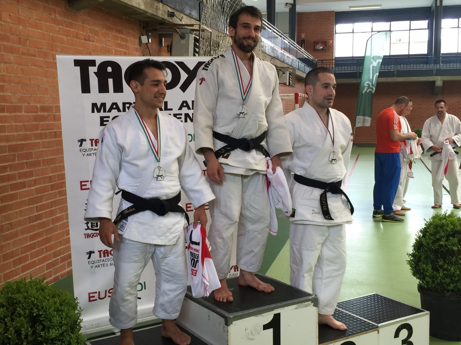3 Medallas en la Copa España de Judo Veteranos, Vitoria 14-05-16
